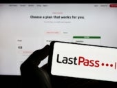 Last pass smartphone app and desktop app.